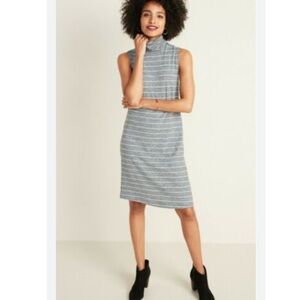 OLD NAVY Medium Sleeveless Turtleneck Shift Dress